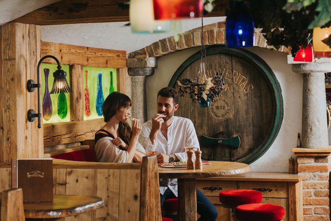 Ortner'S Resort Bad Füssing Εξωτερικό φωτογραφία Restaurant in the village