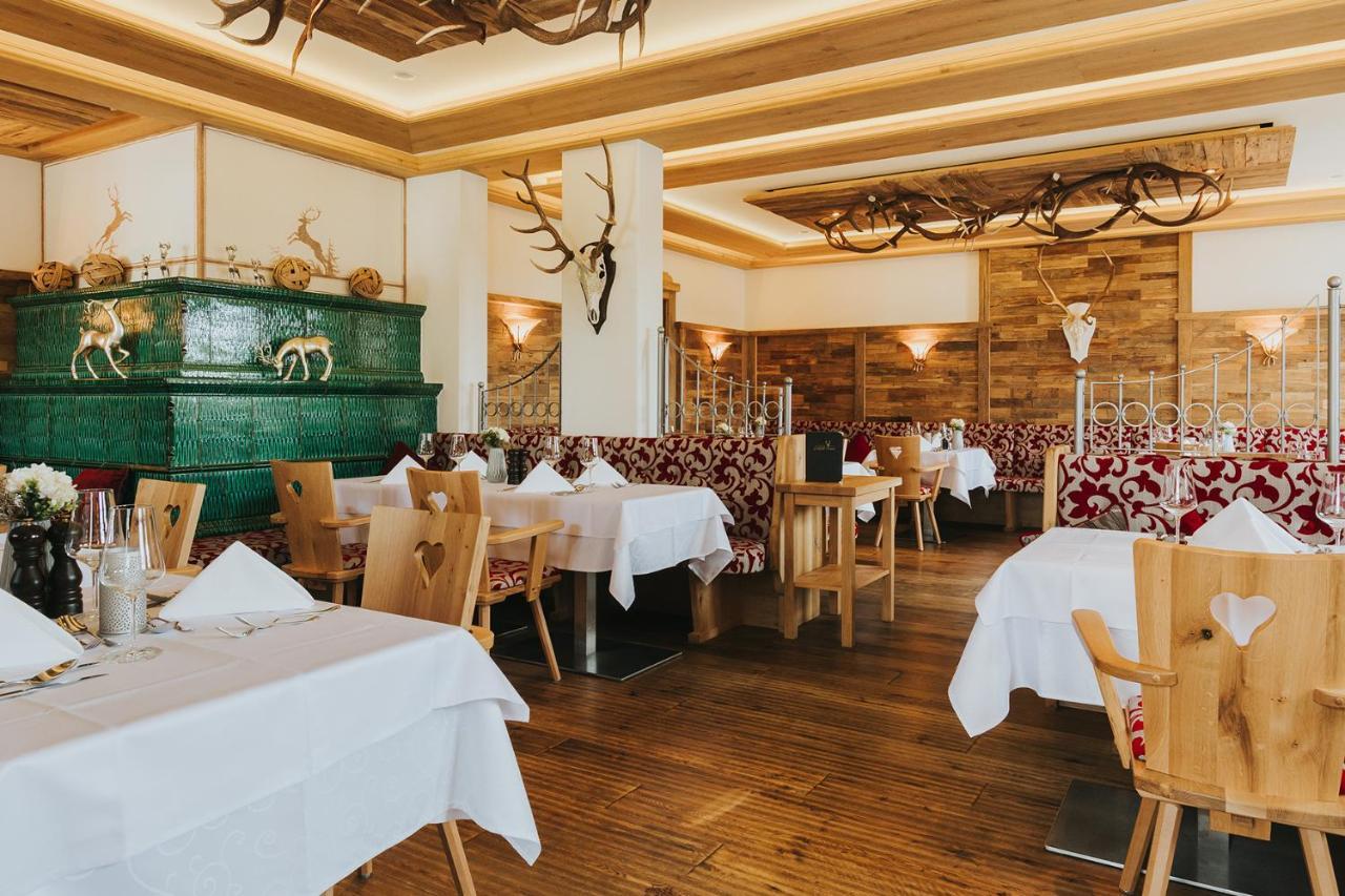 Ortner'S Resort Bad Füssing Εξωτερικό φωτογραφία Restaurant in the Hotel Axelmannstein