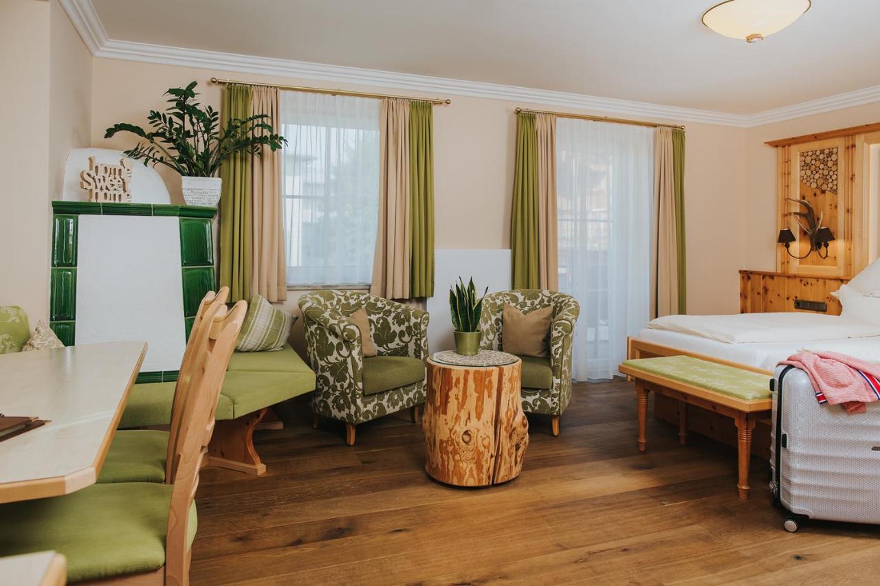 Ortner'S Resort Bad Füssing Εξωτερικό φωτογραφία A typical hotel room