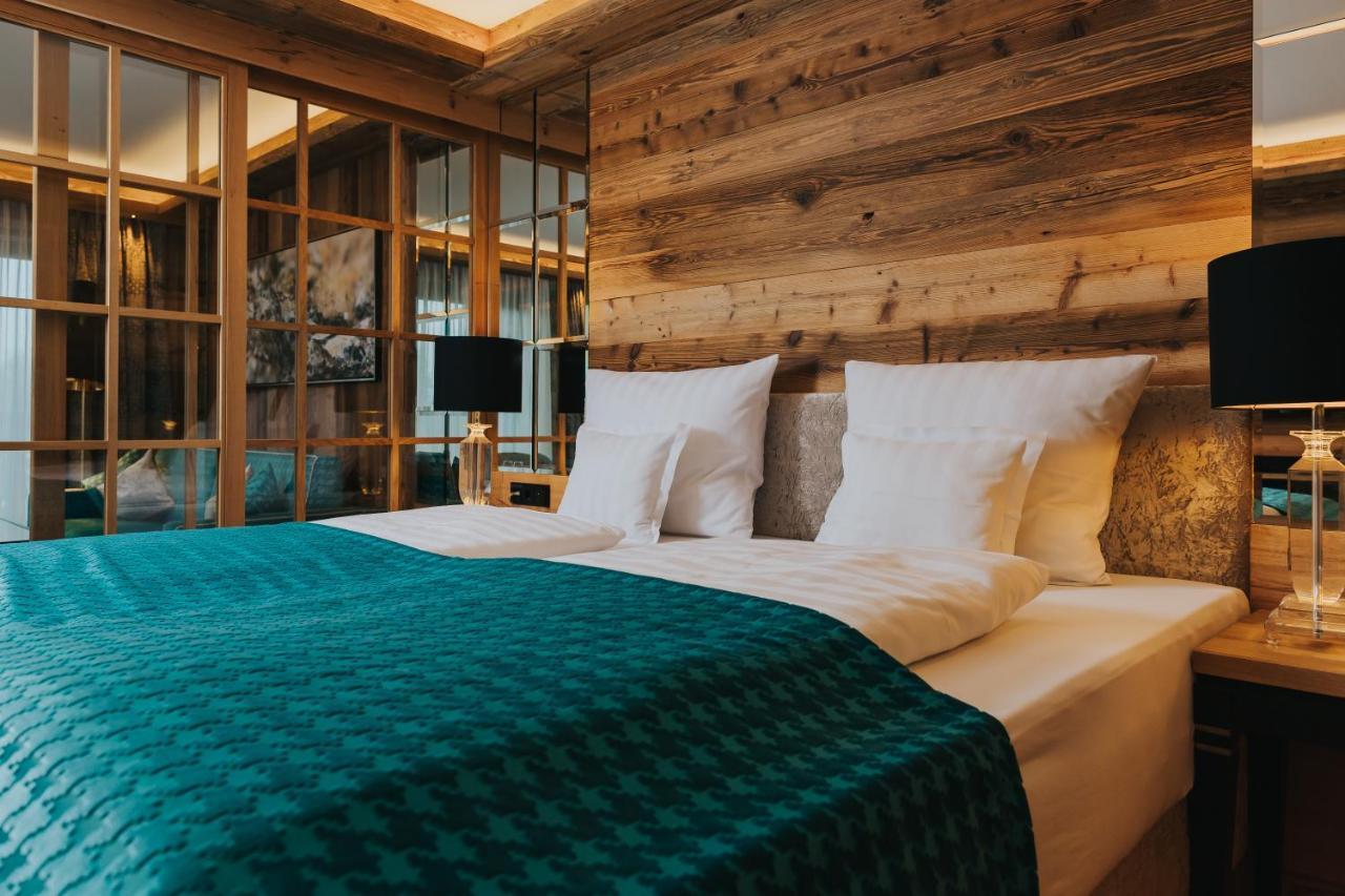 Ortner'S Resort Bad Füssing Εξωτερικό φωτογραφία A bedroom at the Hotel de la Poste