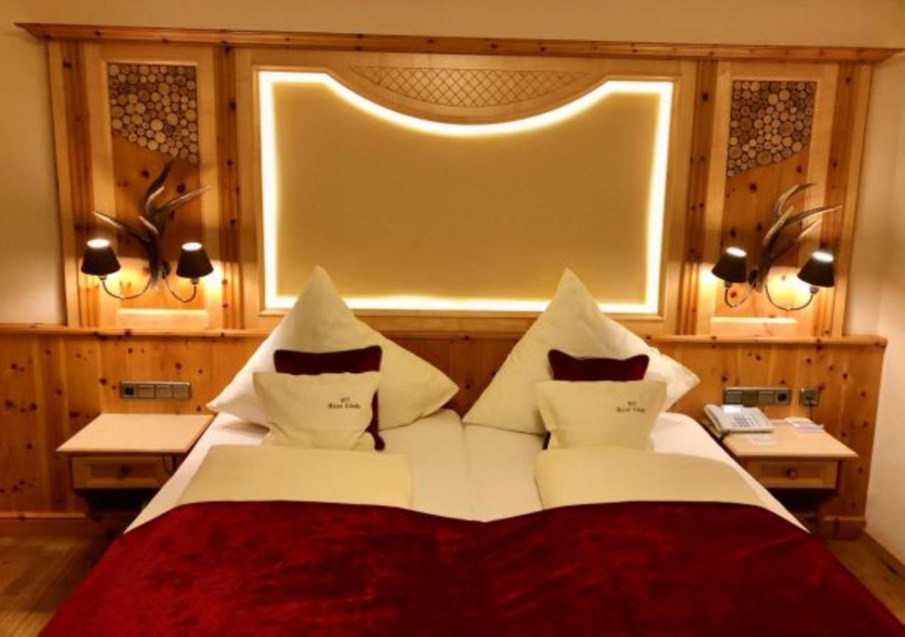 Ortner'S Resort Bad Füssing Εξωτερικό φωτογραφία A modern double bed