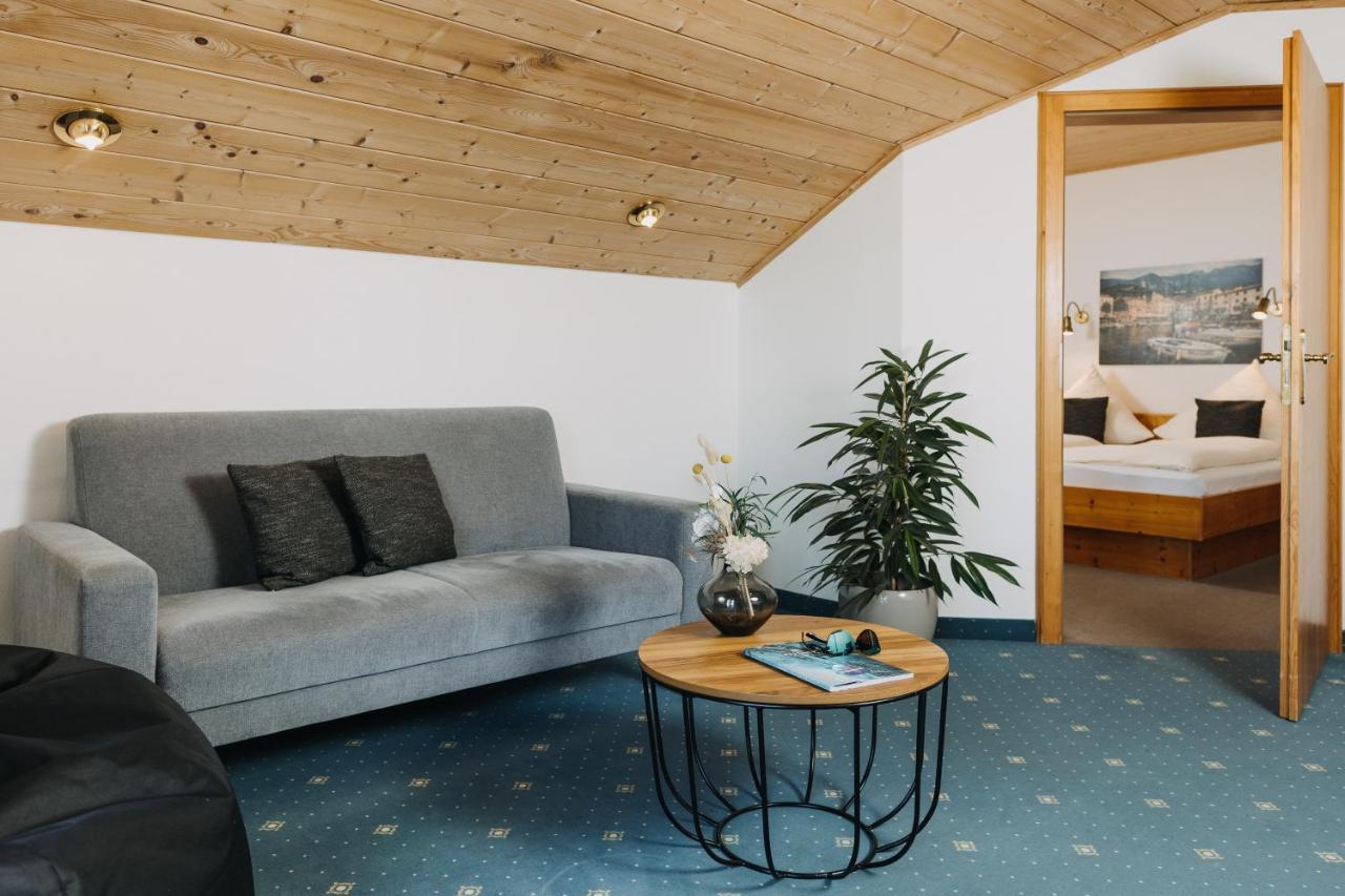 Ortner'S Resort Bad Füssing Εξωτερικό φωτογραφία A room at the Hotel