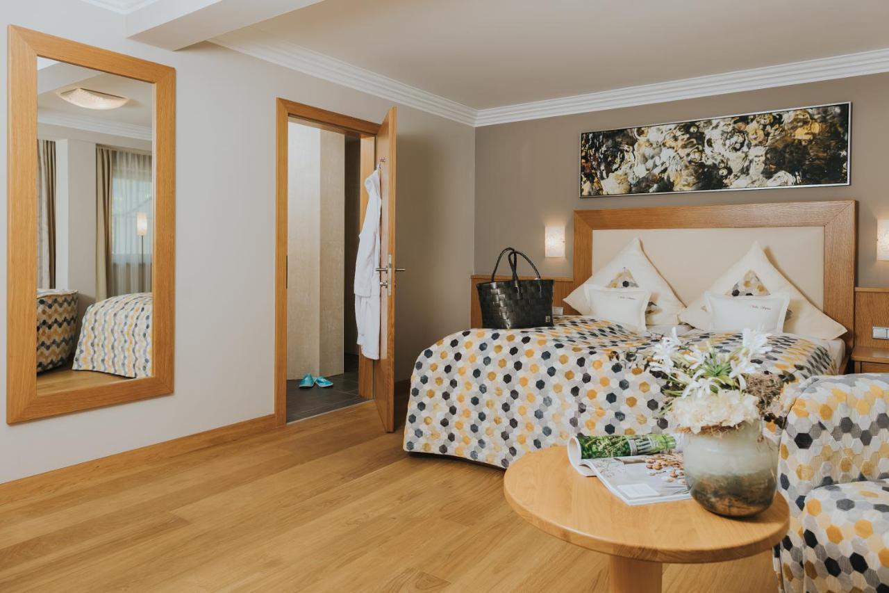 Ortner'S Resort Bad Füssing Εξωτερικό φωτογραφία A room at the hotel